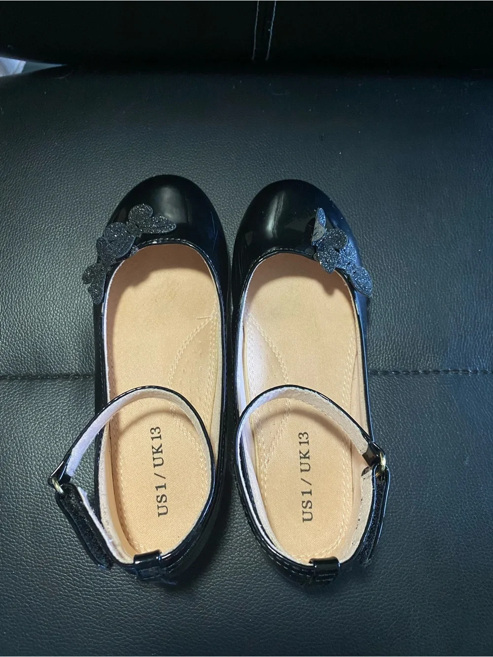 Girls Classic Black Patent Mary Jane Shoes Glitter Butterflies Size 1 US 13 UK